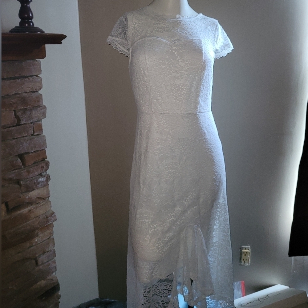 Jasambac Charming & Modern  size 6 NWT